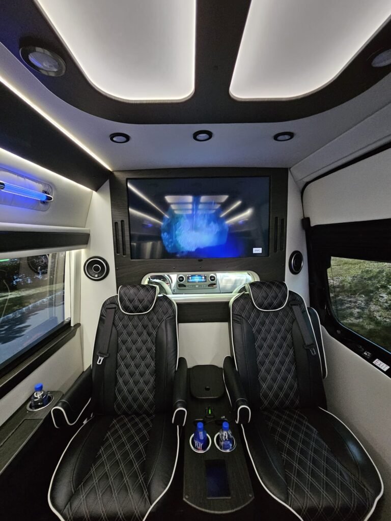Jet Sprinter interior