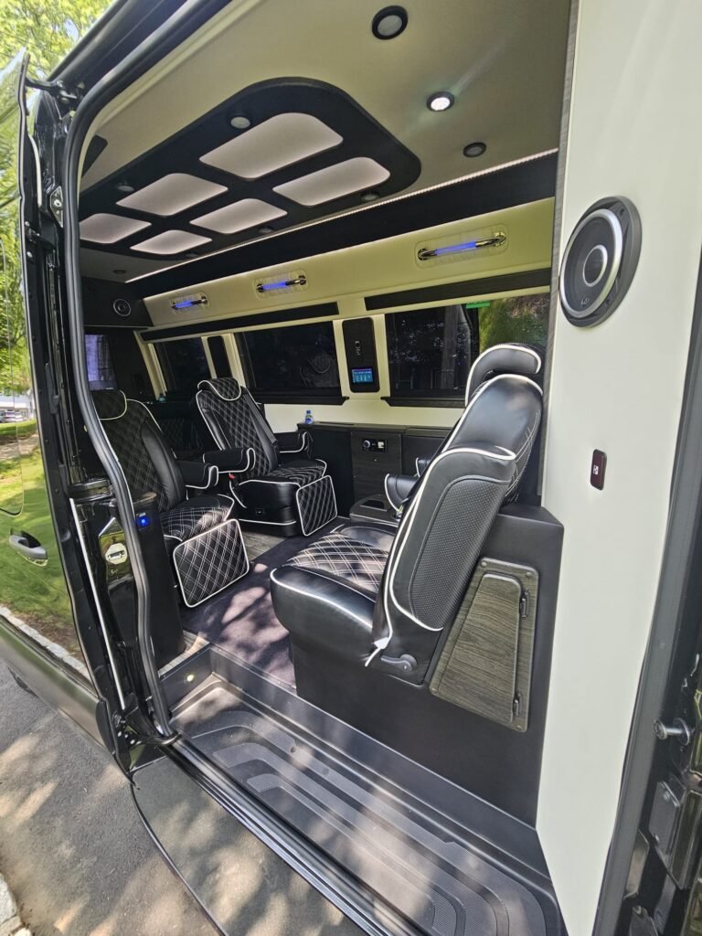 Jet Sprinter interior