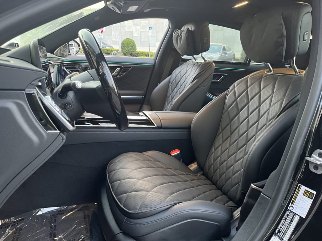 Mercedes-Benz S580 interior