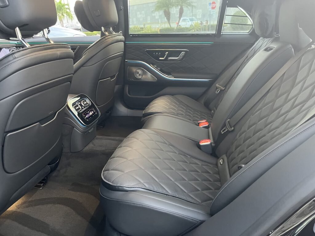 Mercedes-Benz S580 interior